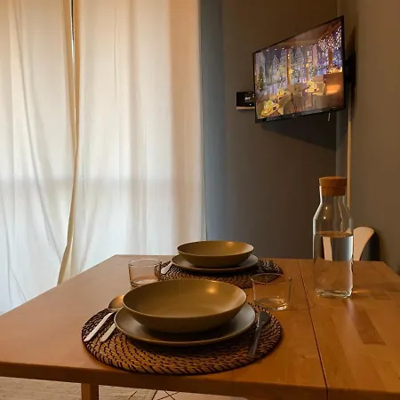 公寓 Gius' Elegante Vicino Ospedale Biella *