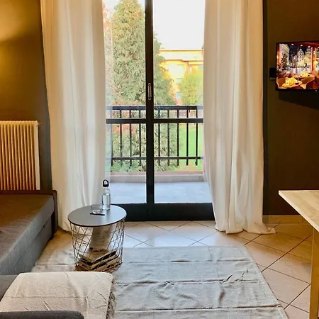 Gius' Elegante Vicino Ospedale Biella *