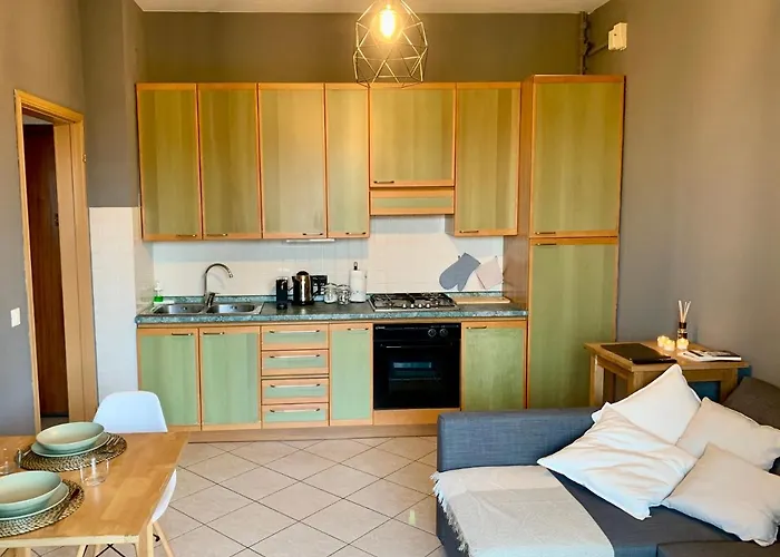 Gius' Elegante Vicino Ospedale Biella * Gaglianico