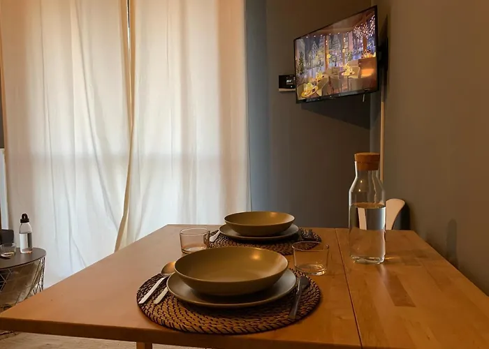 Apartamento Gius' Elegante Vicino Ospedale Biella *